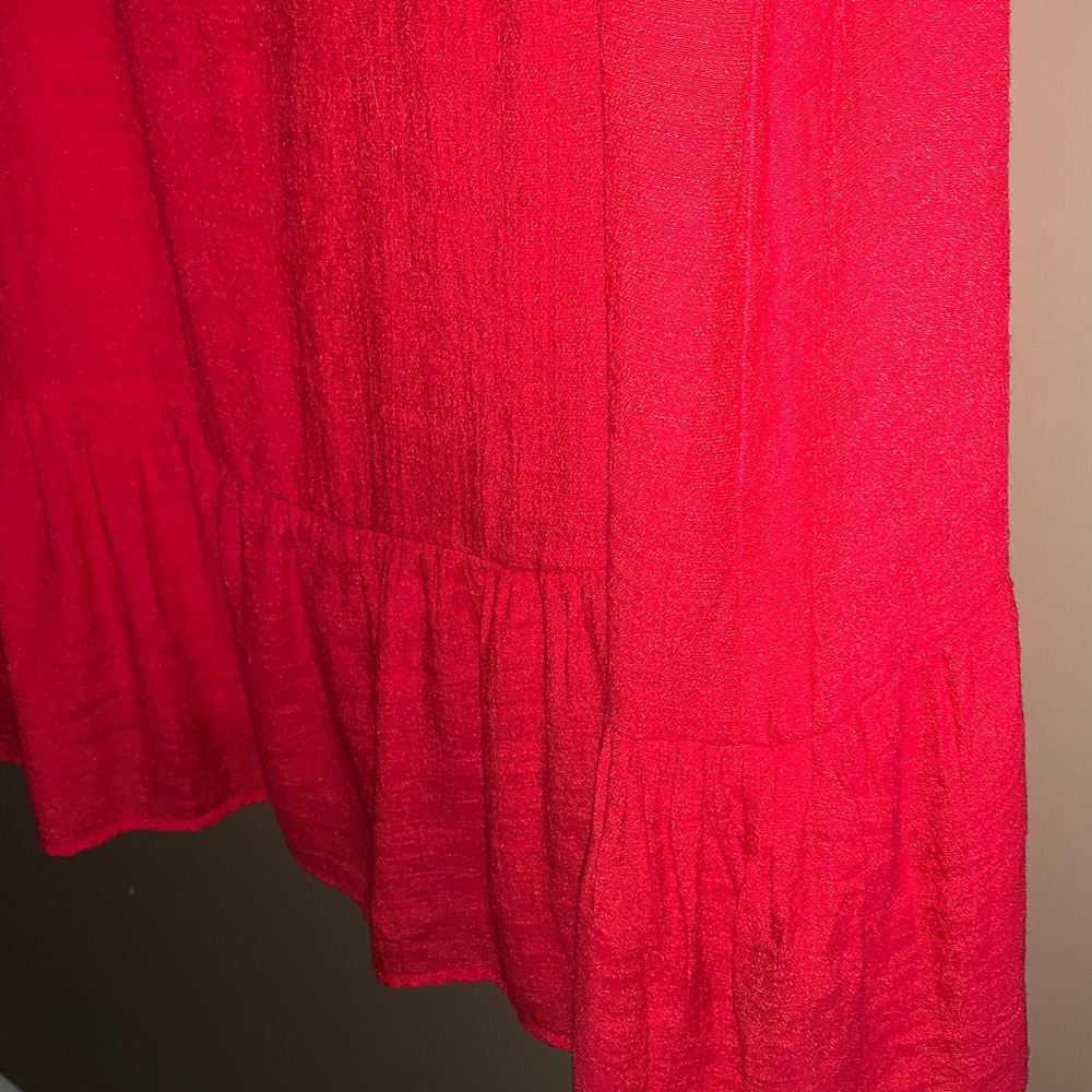 AGB Bold Red Sleeveless Midi Dress - Picture 3 of 6